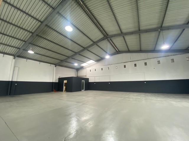 To Let Commercial Property for Rent in North End Eastern Cape